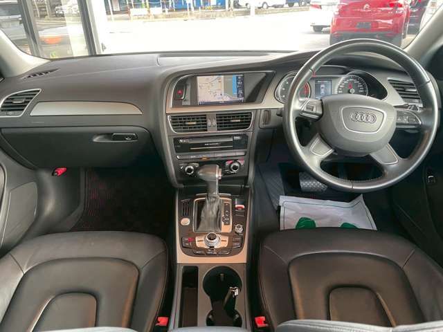 AUDI A4 AVANT 2015 Image 31