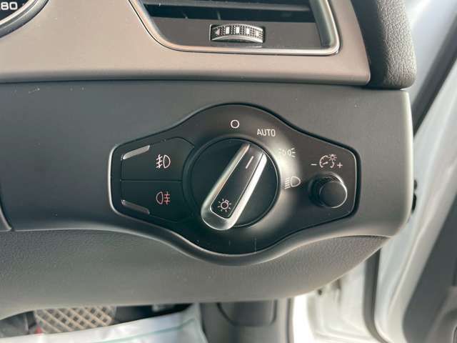 AUDI A4 AVANT 2015 Image 31