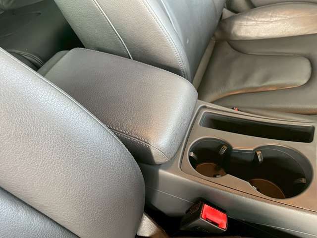 AUDI A4 AVANT 2015 Image 31