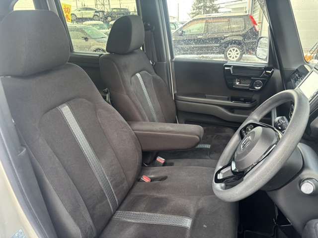 HONDA N BOX CUSTOM 4WD 2021 Image 31