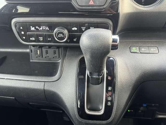 HONDA N BOX CUSTOM 4WD 2021 Image 31