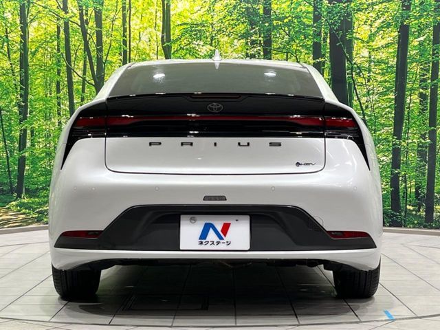 TOYOTA PRIUS 4WD 2023 Image 31