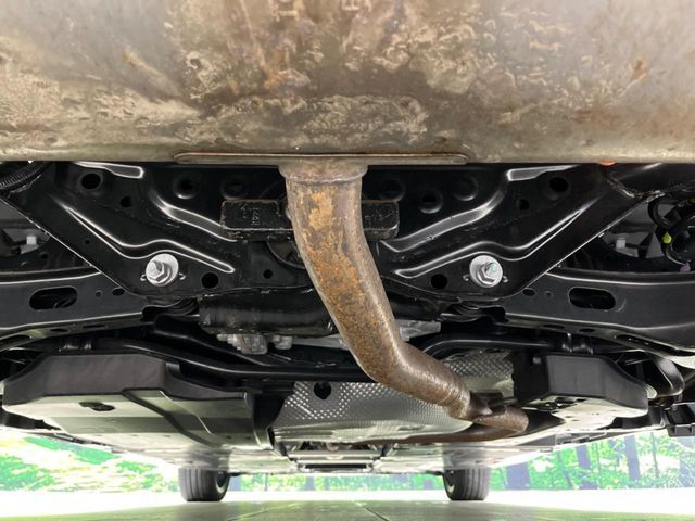 TOYOTA PRIUS 4WD 2023 Image 31