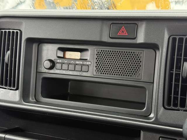 DAIHATSU HIJET CARGO 4WD 2019 Image 31