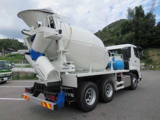 MITSUBISHI FUSOU SUPER GREAT 2025 Image 31