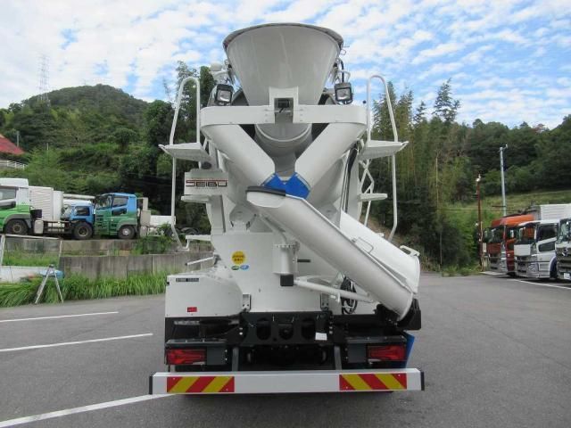 MITSUBISHI FUSOU SUPER GREAT 2025 Image 31