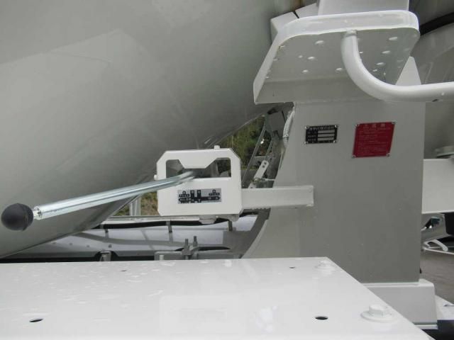 MITSUBISHI FUSOU SUPER GREAT 2025 Image 31