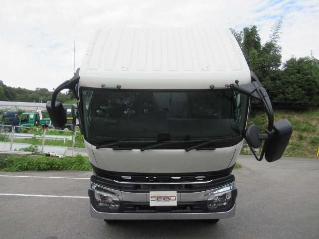 MITSUBISHI FUSOU SUPER GREAT 2025 Image 31