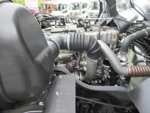 MITSUBISHI FUSOU SUPER GREAT 2025 Image 31