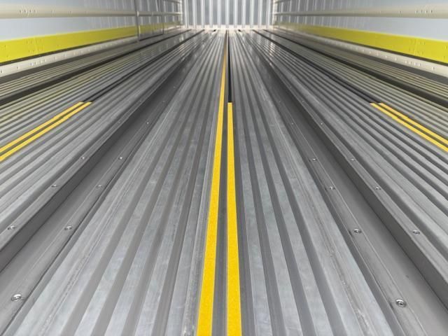 MITSUBISHI FUSOU SUPER GREAT 2025 Image 31