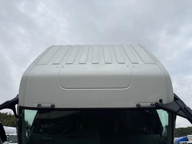 MITSUBISHI FUSOU SUPER GREAT 2025 Image 31