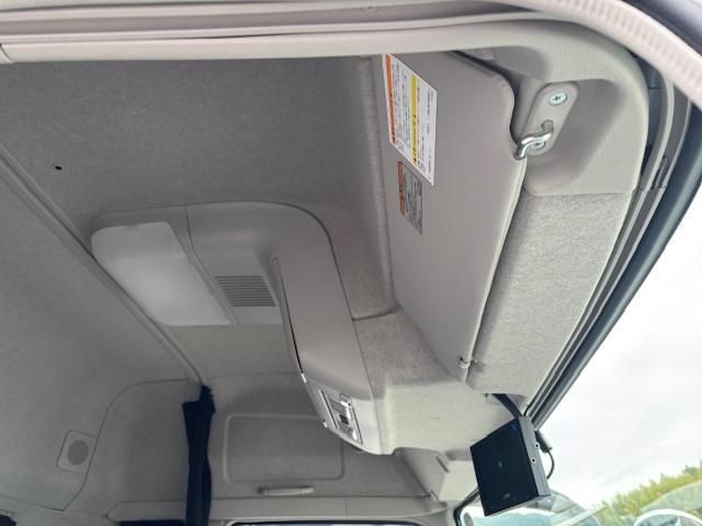 MITSUBISHI FUSOU SUPER GREAT 2025 Image 31