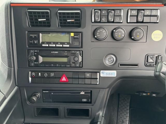 MITSUBISHI FUSOU SUPER GREAT 2025 Image 31