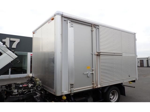 MITSUBISHI CANTER 2016 Image 31