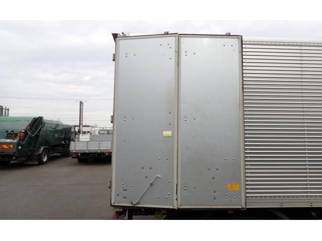 MITSUBISHI CANTER 2016 Image 31