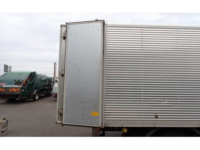 MITSUBISHI CANTER 2016 Image 31