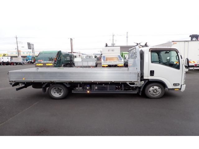 ISUZU ELF 2020 Image 31