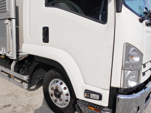 ISUZU FORWARD 2019 Image 31
