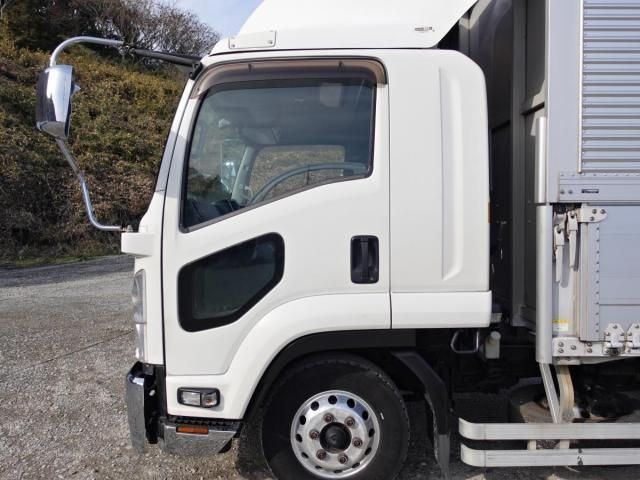 ISUZU FORWARD 2019 Image 31