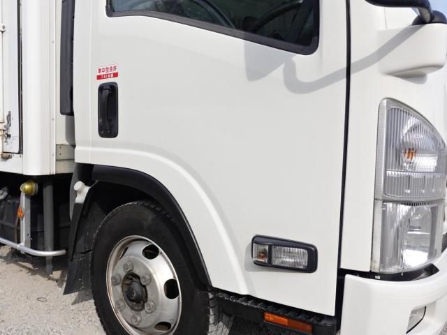 ISUZU ELF 2016 Image 31