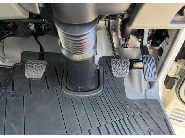 HINO DUTRO 2025 Image 31