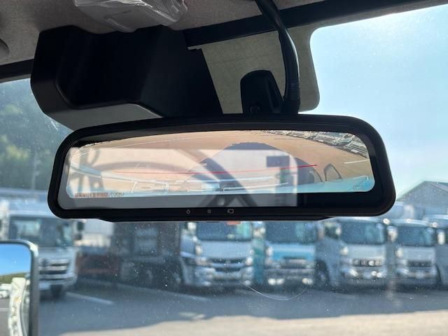 HINO DUTRO 2025 Image 31