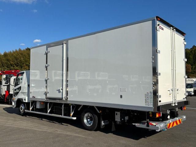 MITSUBISHI FUSOU FIGHTER 2025 Image 31