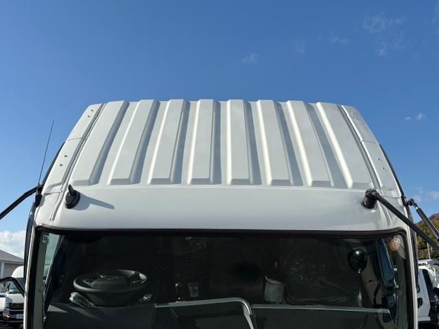 MITSUBISHI FUSOU FIGHTER 2025 Image 31