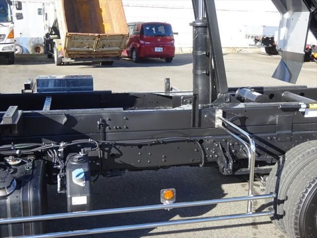 MITSUBISHI FUSOU FIGHTER 2025 Image 31