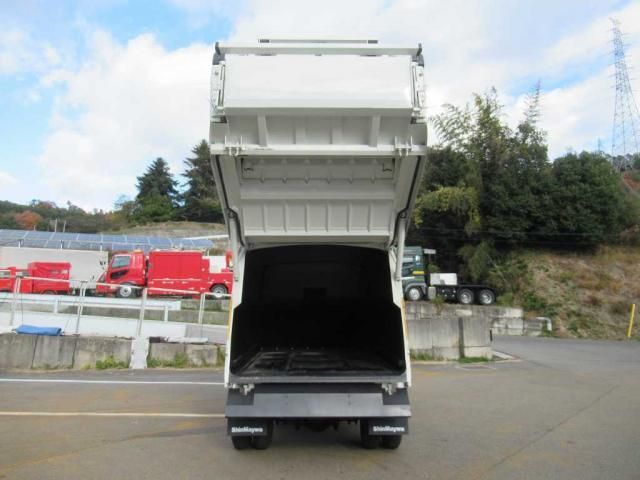 HINO DUTRO 2025 Image 31