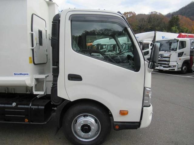 HINO DUTRO 2025 Image 31
