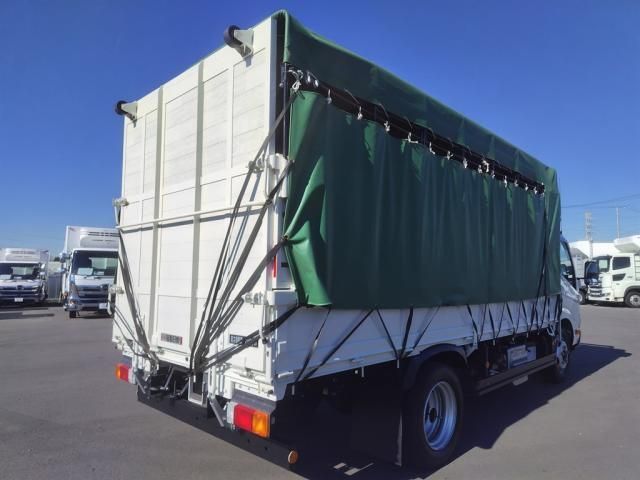 HINO DUTRO 2020 Image 31