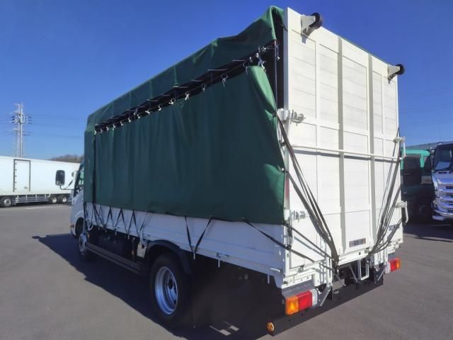 HINO DUTRO 2020 Image 31