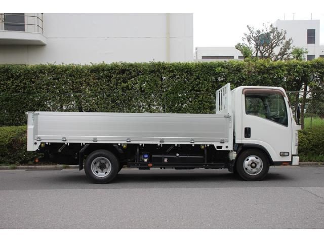 ISUZU ELF 2021 Image 31
