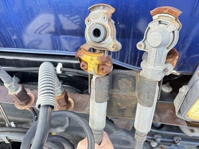 HINO PROFIA 2011 Image 31