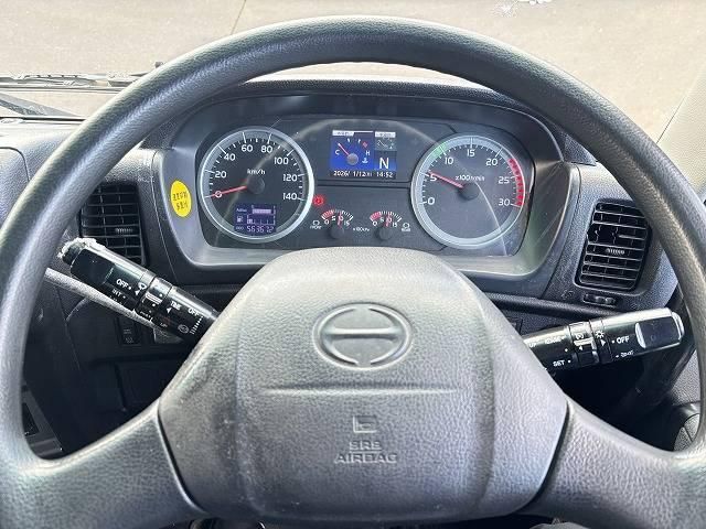 HINO PROFIA 2011 Image 31