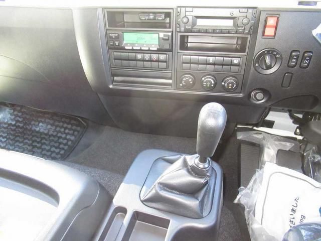 MITSUBISHI FUSOU FIGHTER 2025 Image 31