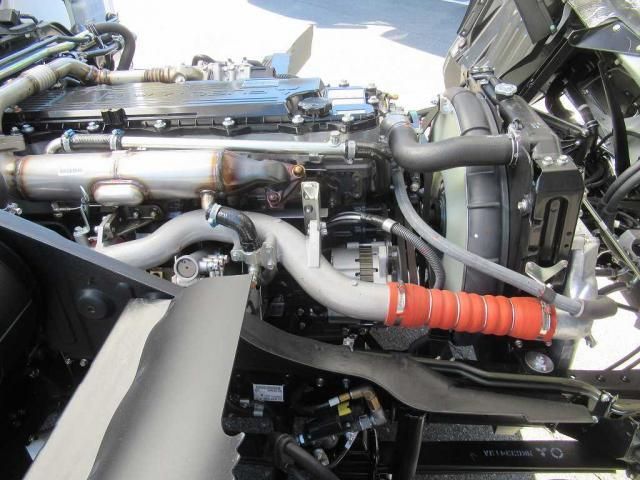 MITSUBISHI FUSOU FIGHTER 2025 Image 31