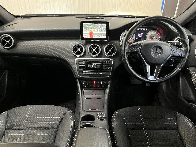 MERCEDES BENZ A CLAS 2013 Image 31
