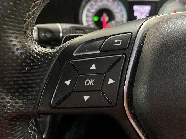 MERCEDES BENZ A CLAS 2013 Image 31