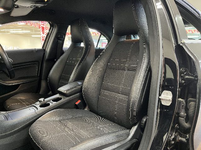 MERCEDES BENZ A CLAS 2013 Image 31