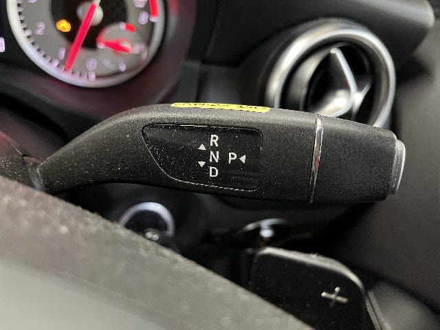 MERCEDES BENZ A CLAS 2013 Image 31