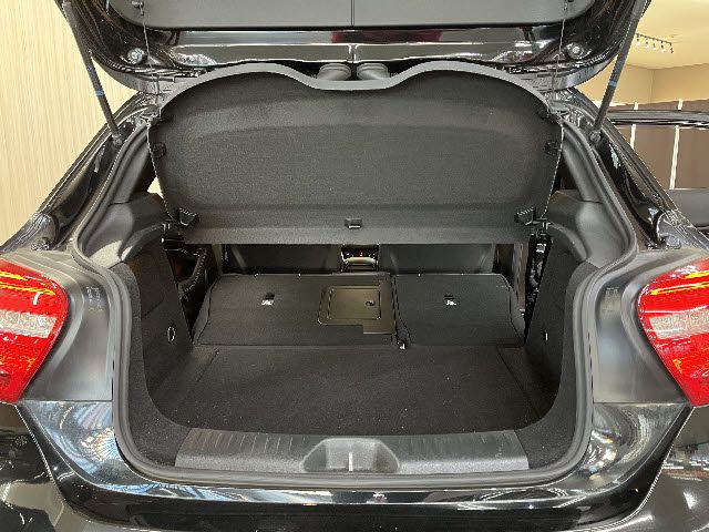 MERCEDES BENZ A CLAS 2013 Image 31