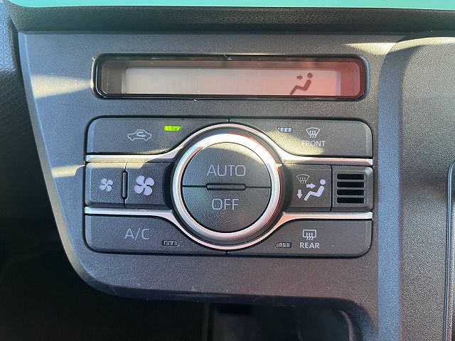 DAIHATSU TANTO 2021 Image 31