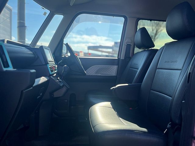 DAIHATSU TANTO 2021 Image 31