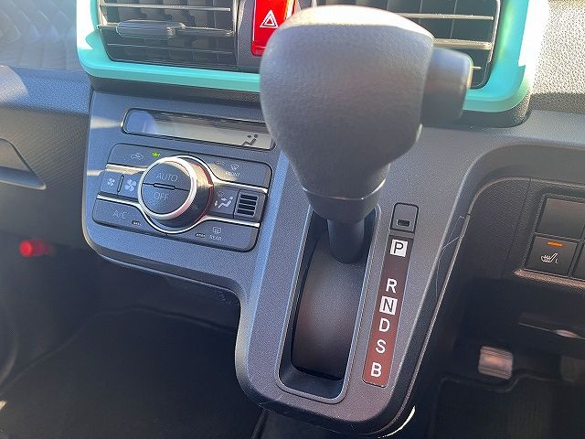 DAIHATSU TANTO 2021 Image 31