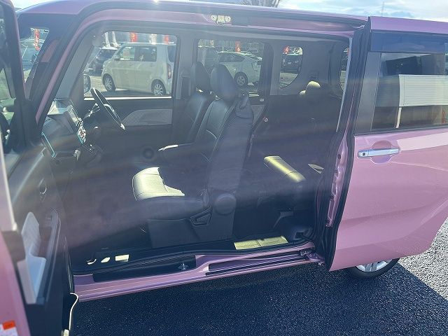 DAIHATSU TANTO 2021 Image 31