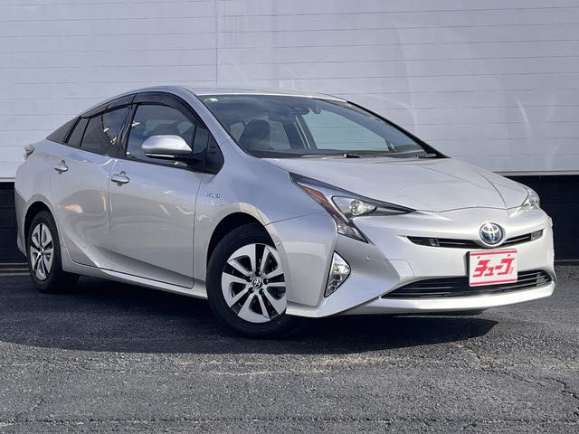 TOYOTA PRIUS 2018 Image 31