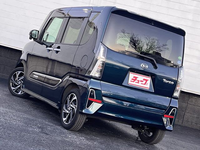 DAIHATSU TANTO CUSTOM 2021 Image 31