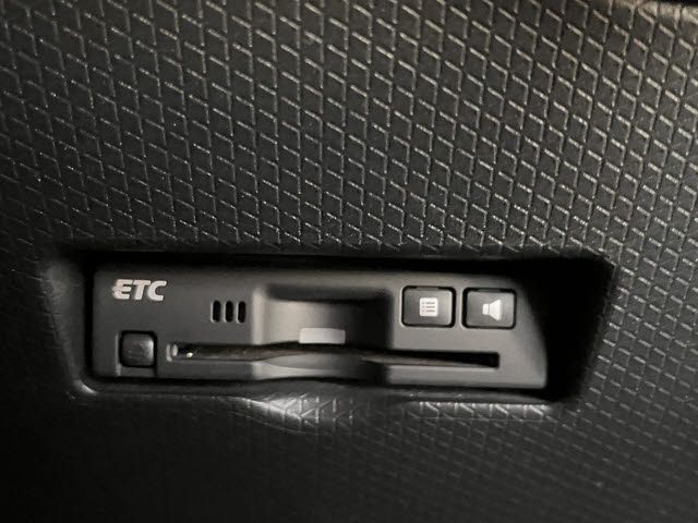 DAIHATSU TANTO CUSTOM 2021 Image 31